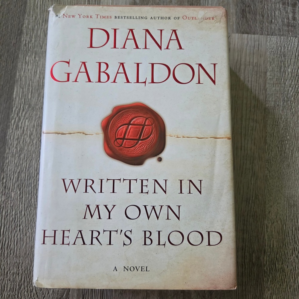 Diana Gabaldon Written In My own Hearts Blood 2014 First Edition Outlander #8